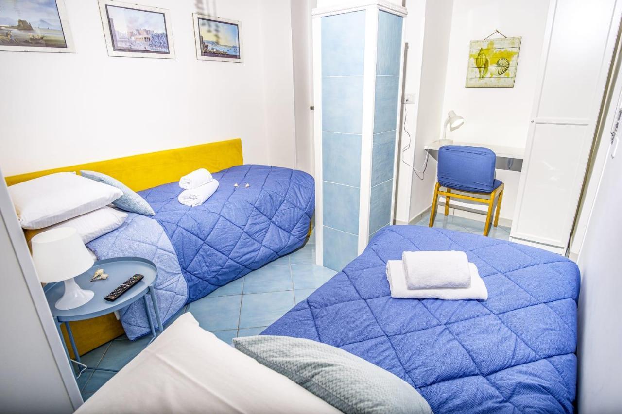 La Casetta Linda - New 2 Bedroom Apt In Sorrento With Seaview Terrace Εξωτερικό φωτογραφία