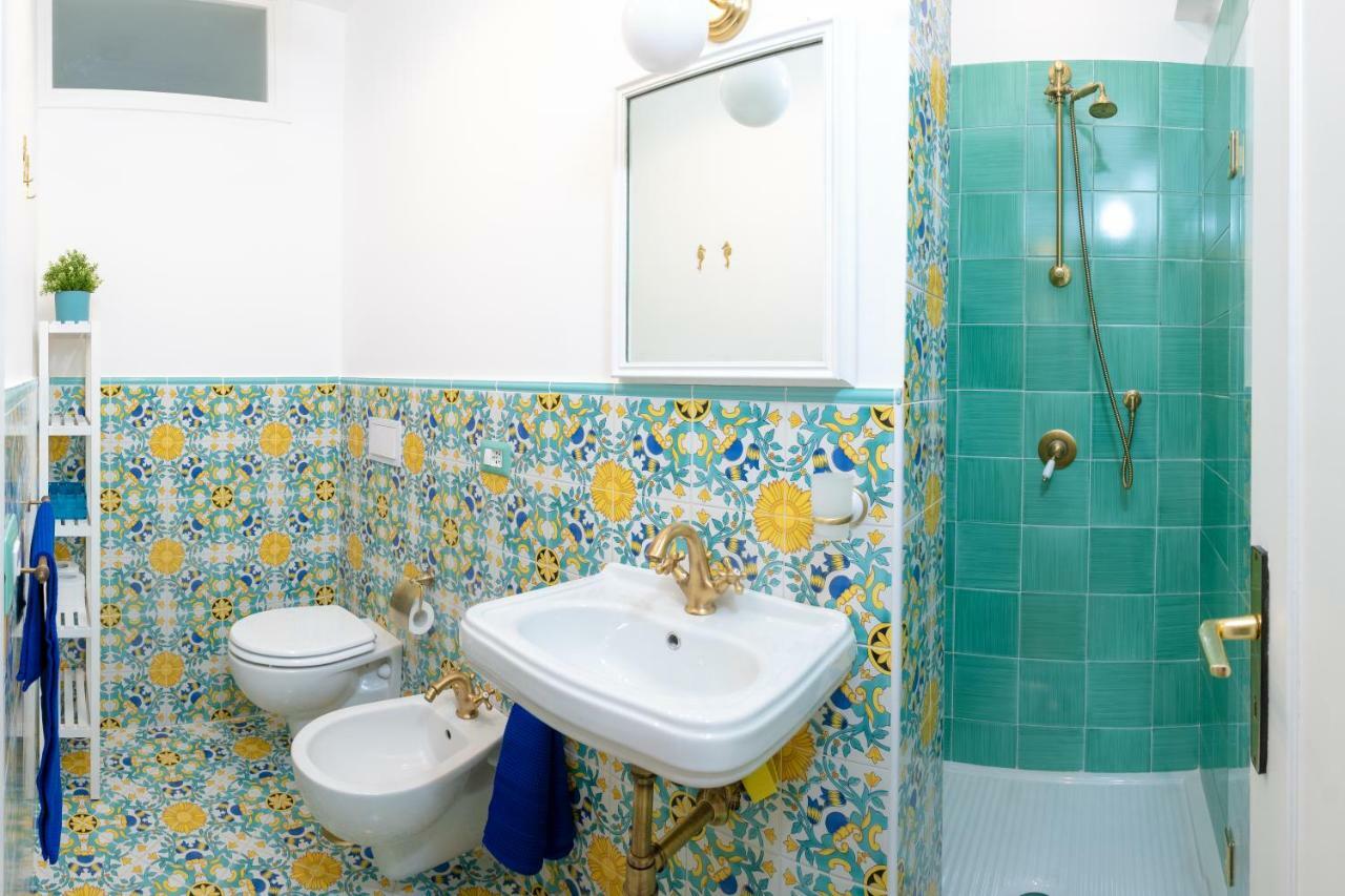 La Casetta Linda - New 2 Bedroom Apt In Sorrento With Seaview Terrace Εξωτερικό φωτογραφία
